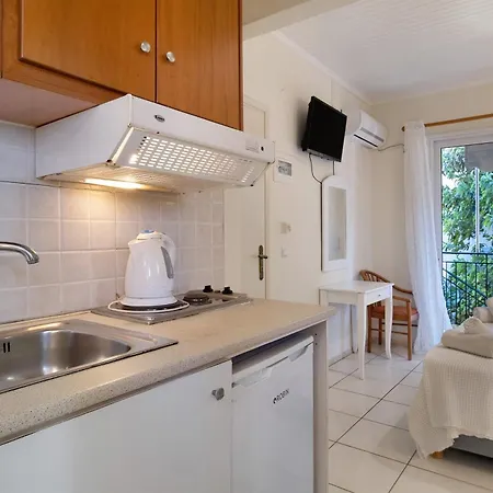 S6 Guest house Nikiana